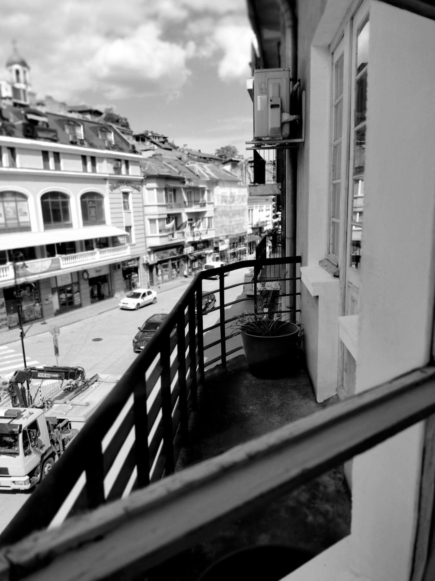Art Studio Turnovo Apartment Veliko Tarnovo Exterior photo
